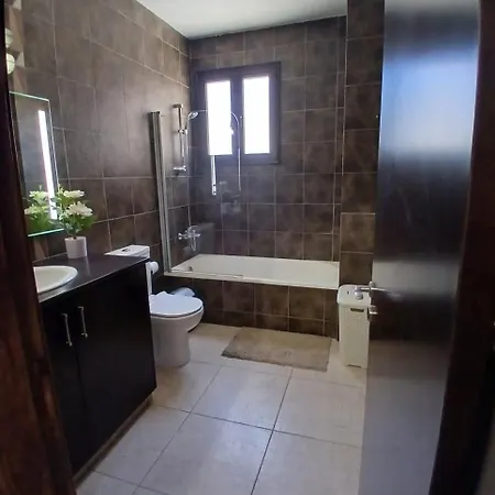 Apartment Spacious 2 Bedroom Larnaka